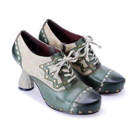 Retro Edge Studded Oxford Pumps - Women’s Chunky Heel Lace-Up Shoes (7 cm) - Leather & Fabric Combo